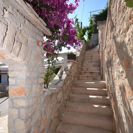 Studio In Murvica 3731 4 Apartamento Bol